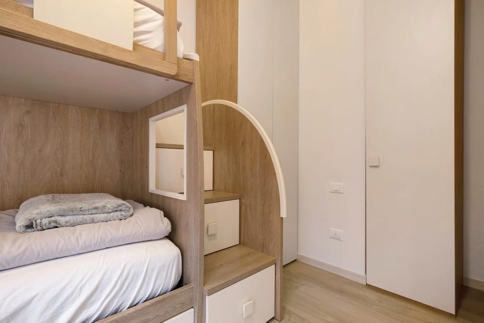 Property building, Living room, Bedroom