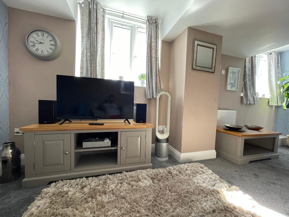 TV and multimedia, Living room