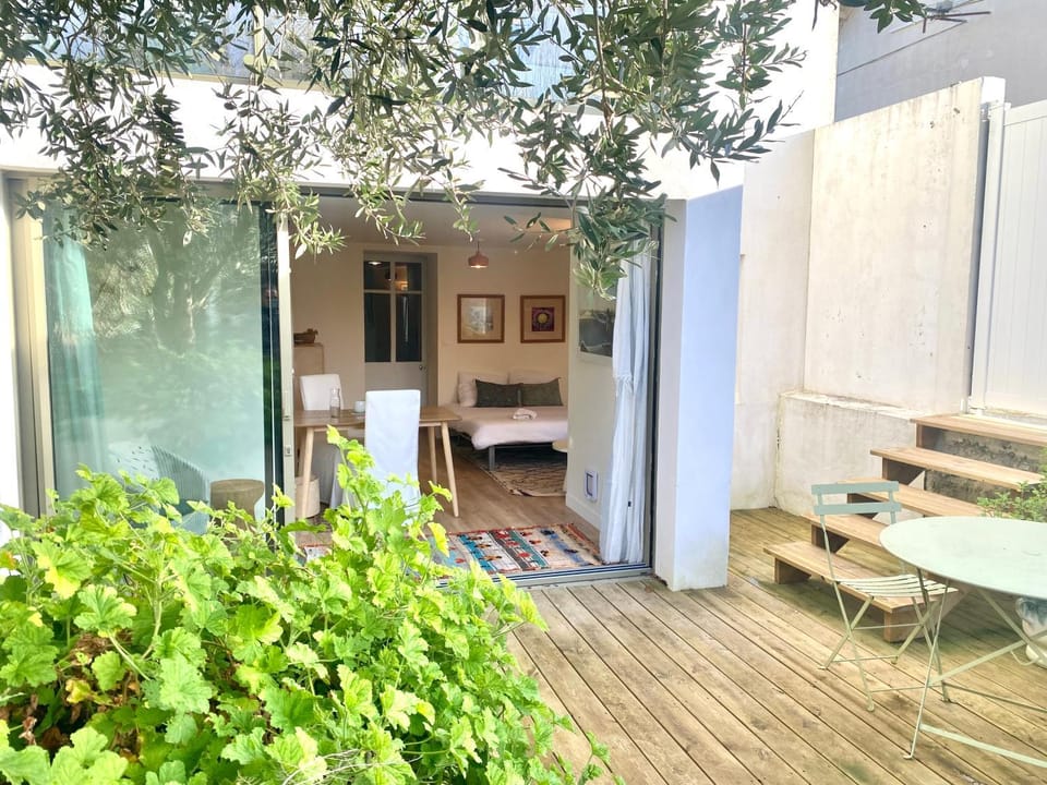 Garden, Balcony/Terrace