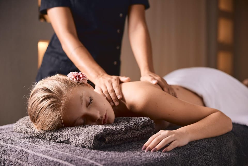 Massage, Spa and wellness centre/facilities