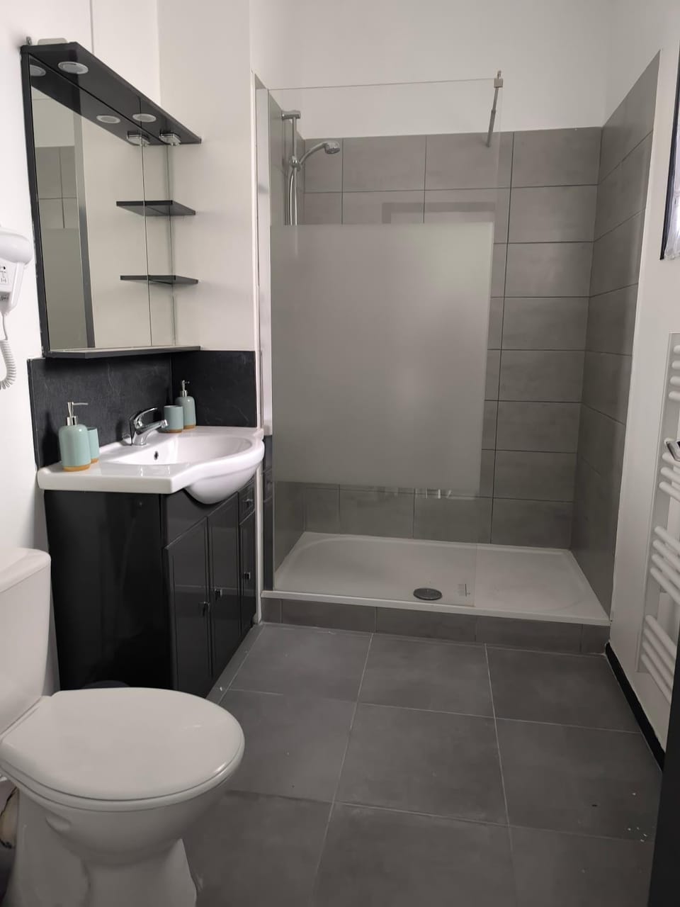 Logis de la forteresse - T2- WIFI- Parking Apartment in Wallonia, Belgium