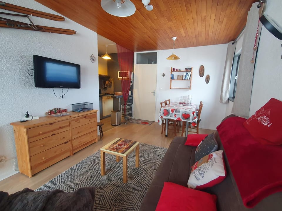 Chamrousse 1750 Studio T1 4 personnes 29m2 Apartment in Provence