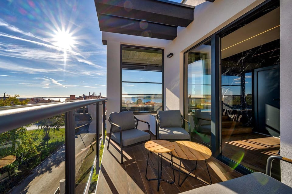 Atemberaubende Villa nur 150 Meter zum Strand mit beheizbarem Privatpool House in Premantura