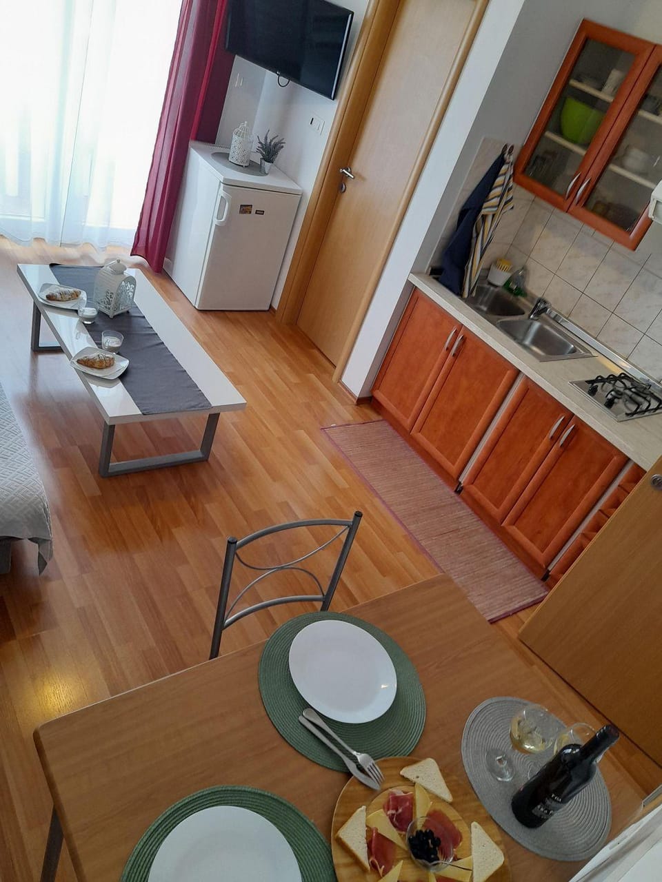 Bezauberndes Apartment in Rovinj nur 500 Meter zum Strand mit privatem Balkon Apartment in Rovinj