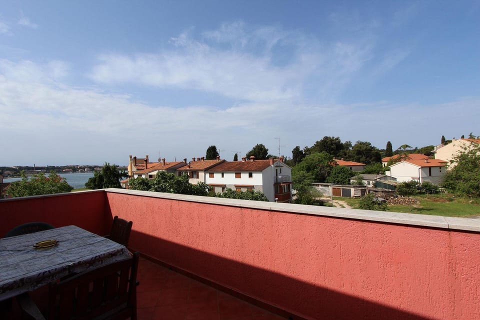 Traumhaftes Apartment in Rovinj nur 300 Meter zum Strand mit Taxibootverbindung Apartment in Rovinj