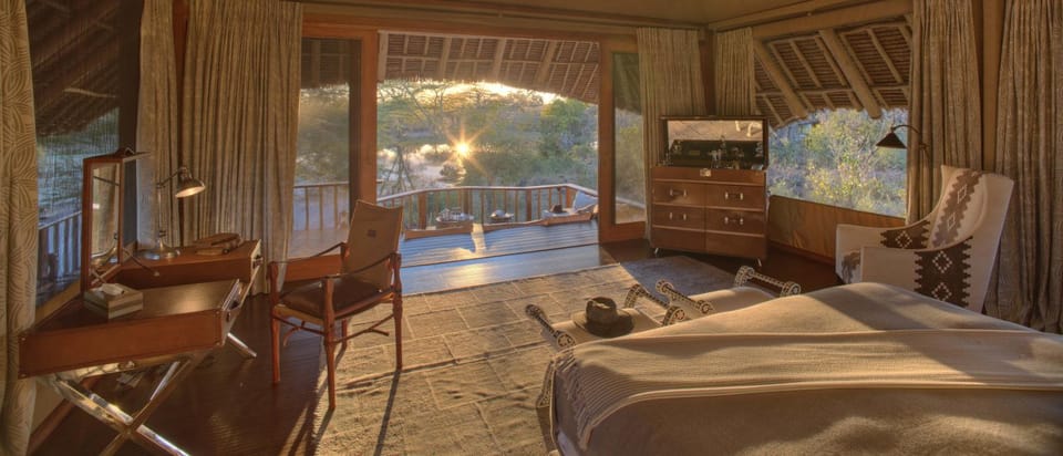 Bed, Bedroom, Landmark view