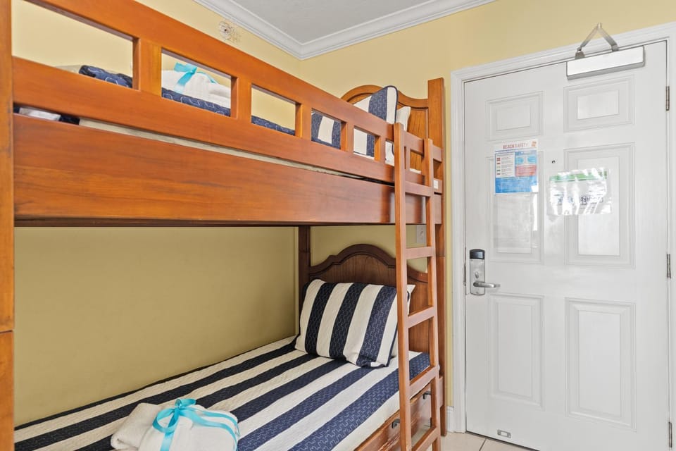 Emerald Beach Resort 1431 | Tucker’s Tondo House in Panama City Beach