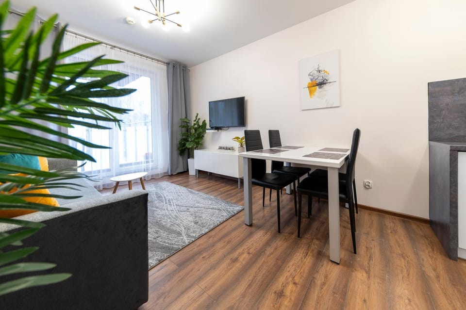 Blue Mare Sunny Bliss Polanki Klonowa, 350m beach, pool, sauna, gym Apartment in West Pomeranian Voivodeship, Poland