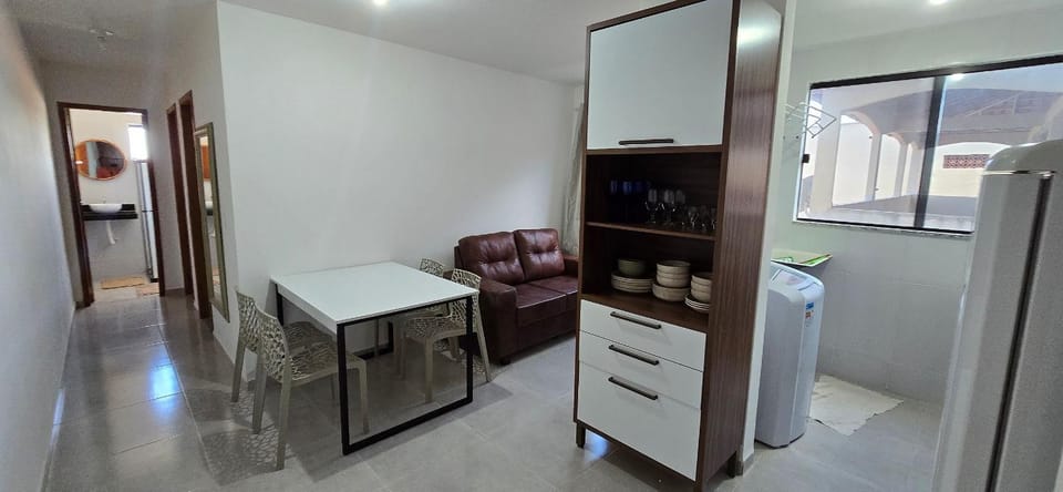 TV and multimedia, Kitchen or kitchenette, Living room, Seating area, Dining area