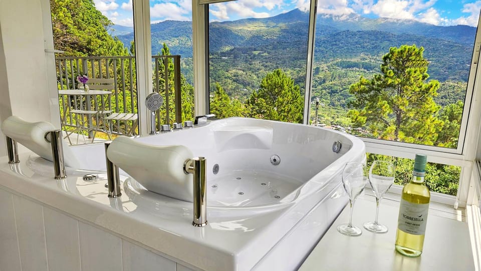 Natural landscape, Hot Tub, Mountain view