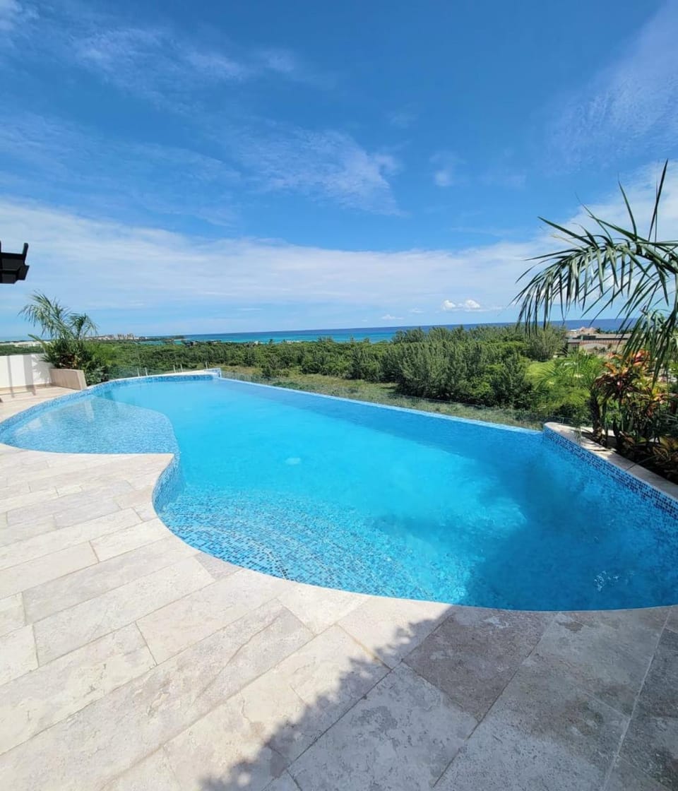 Natural landscape, Pool view, Sea view, Swimming pool, Swimming pool, sunbed