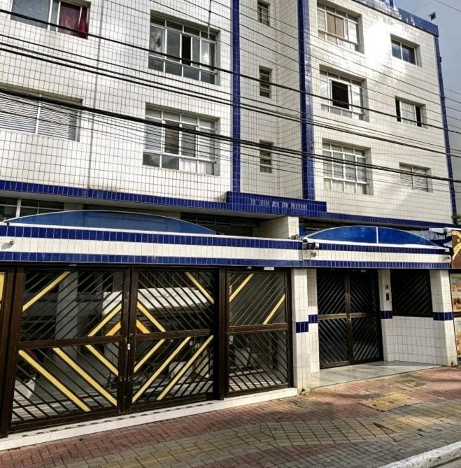 Pé na areia praia caiçara Apartment in State of São Paulo