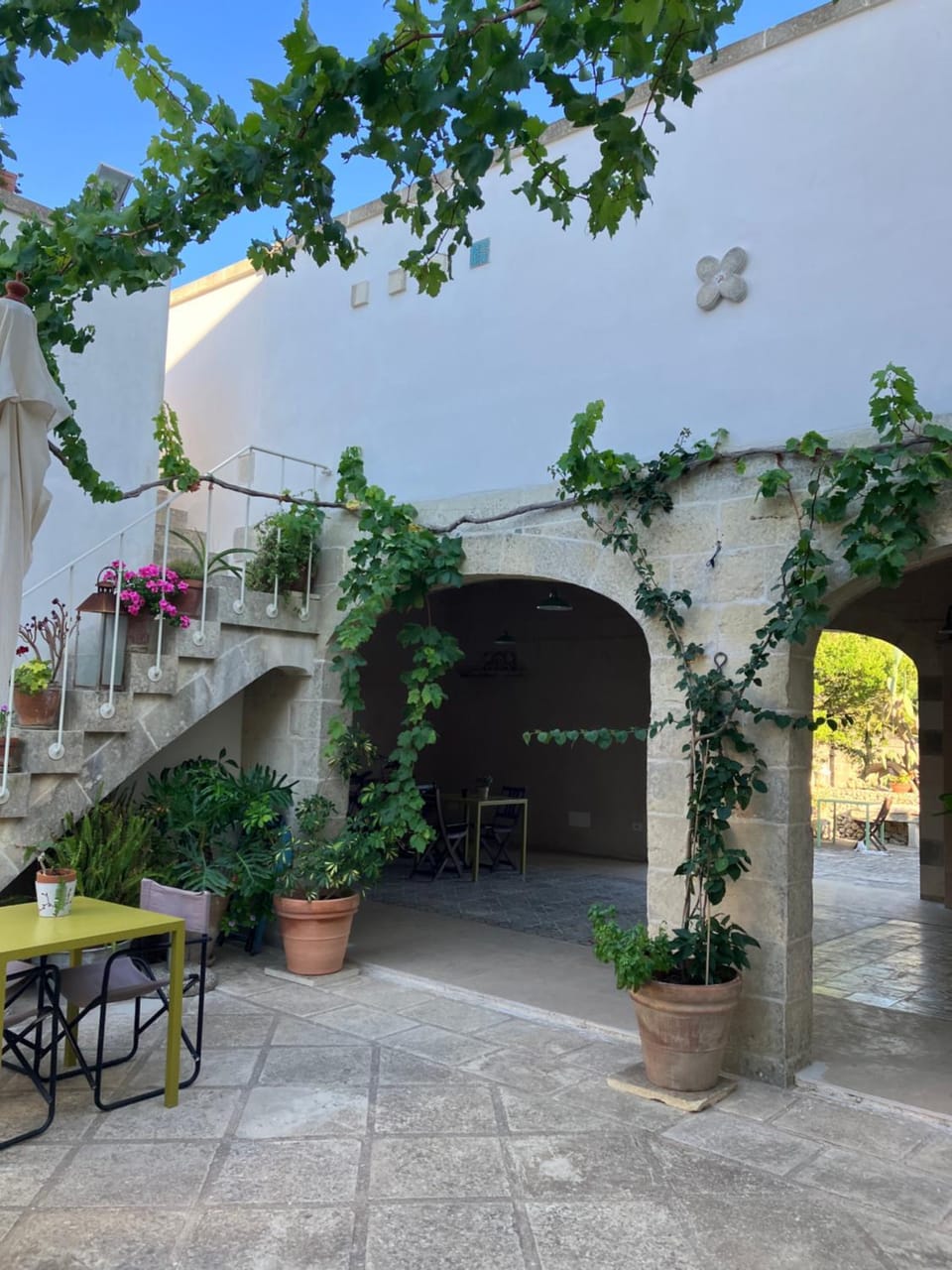 Patio, Seating area
