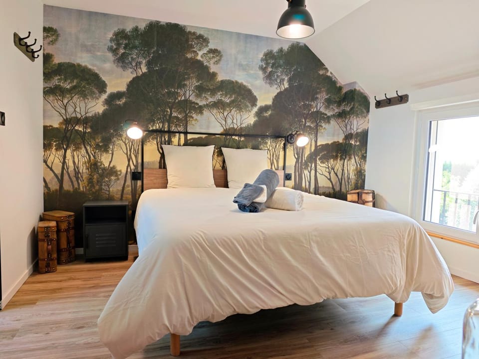 Le Jardin des 2 Cèdres Bed and Breakfast in Normandy