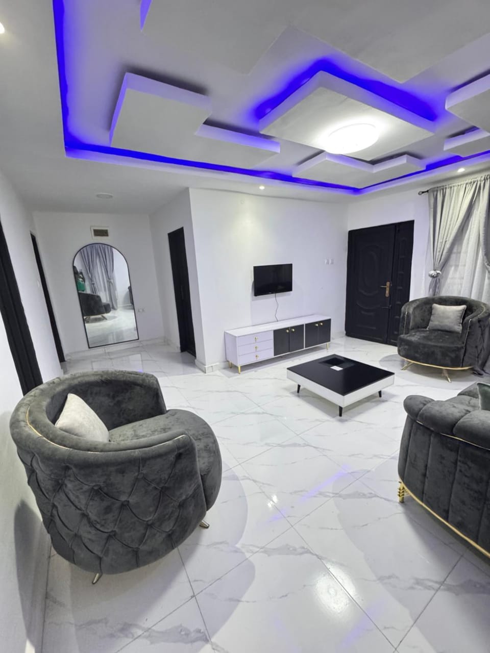 TV and multimedia, Living room, Seating area