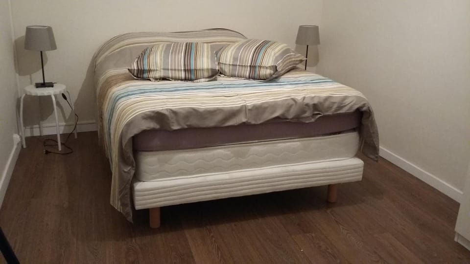 Le Tournebride Bed and Breakfast in Solliès-Toucas