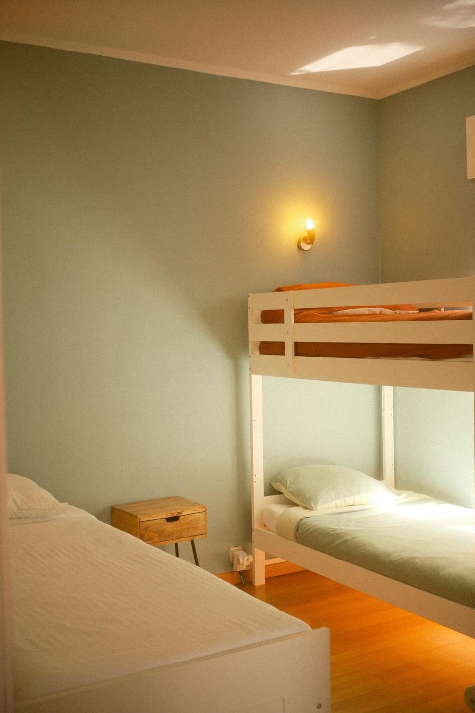 bunk bed