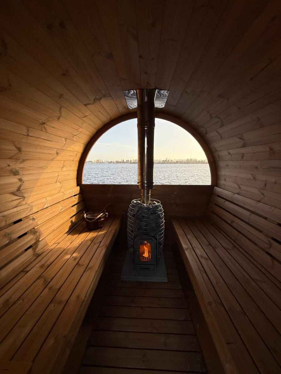 Villa Perla Mare - Sauna Experience - On a lake near Amsterdam Docked boat in South Holland (province)