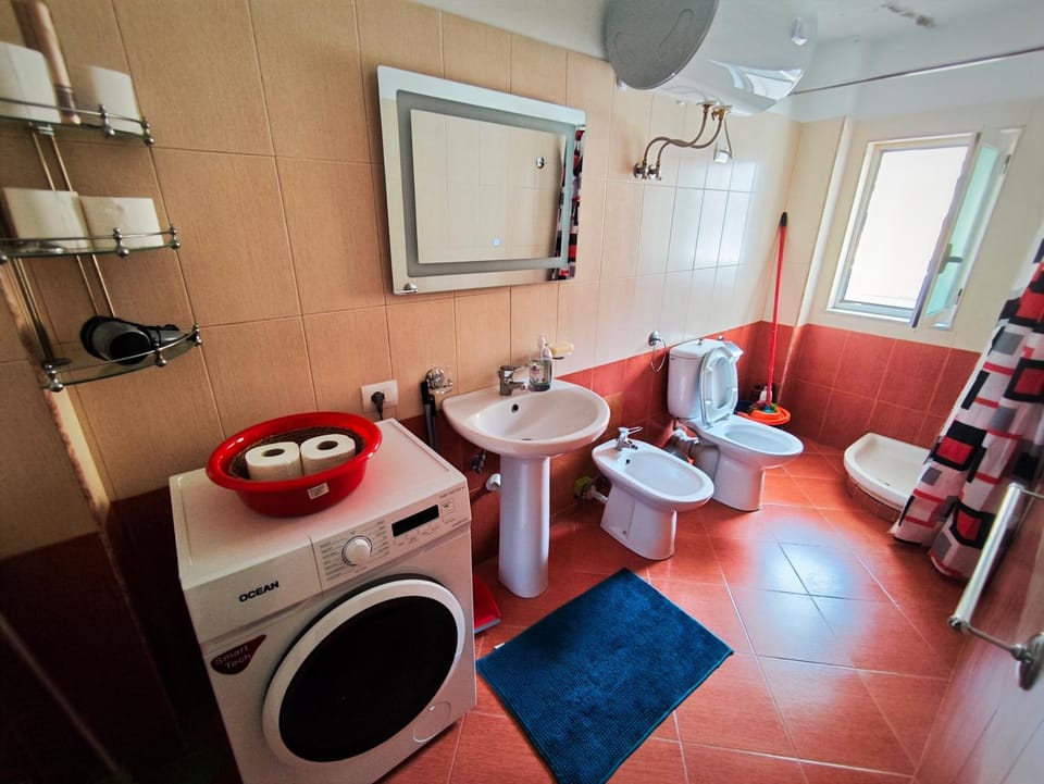 Toilet, Bathroom, bidet, washing machine, dryer