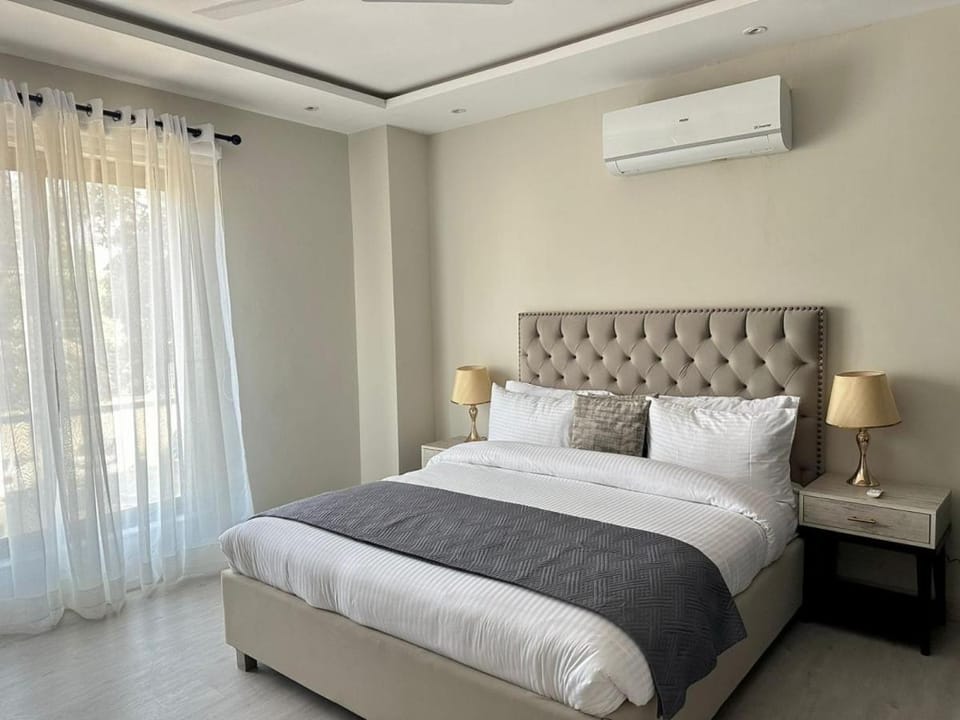 BNR - The Opus Residences 1 Bed Premium Apartment Gulberg, Lahore Apartment in Lahore