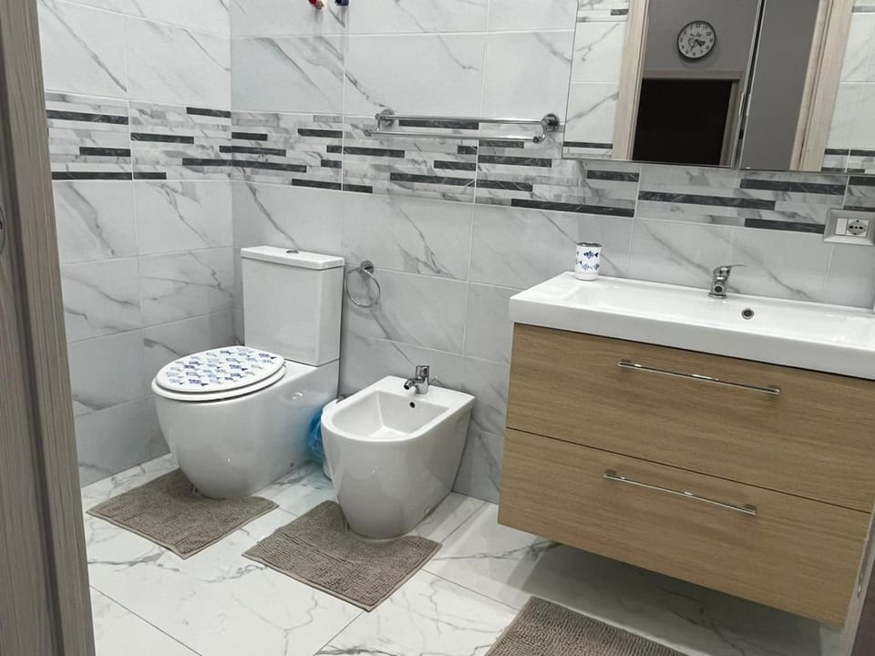 Toilet, Bathroom, bidet