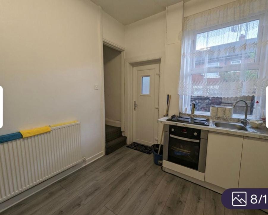 Alton House Bed and Breakfast in Oldham