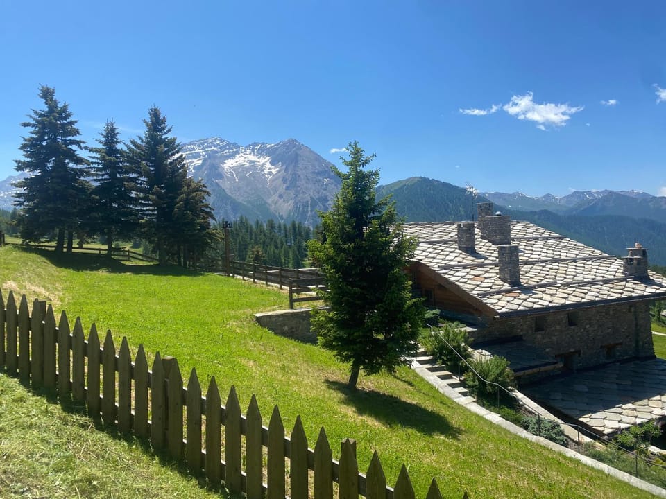 Baita Arianna BILOCALE FRAITEVE Apartment in Sestriere