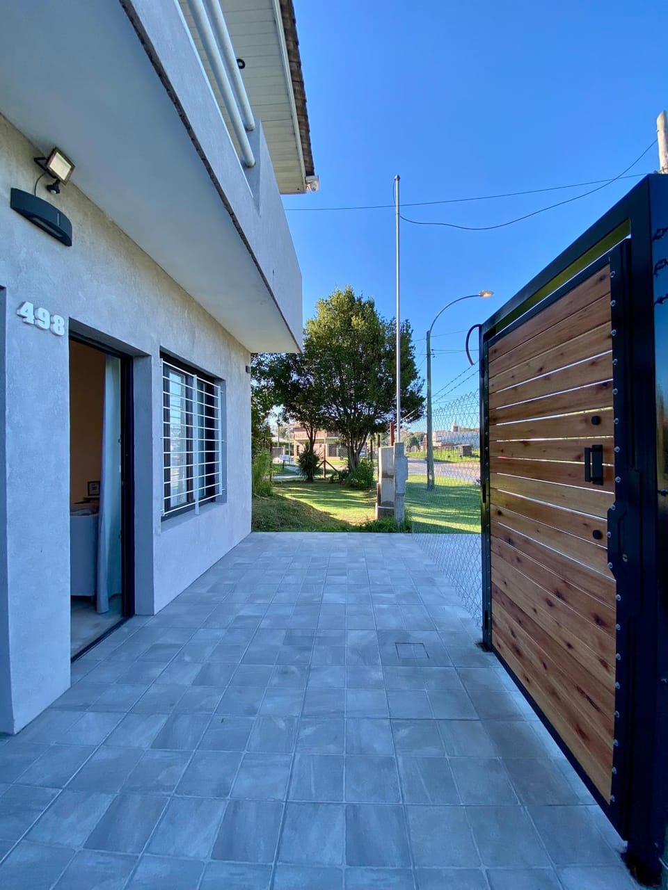 Property building, Day