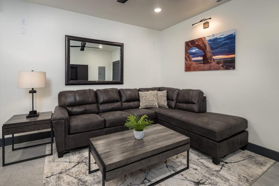 Vizcaya #10 - Moab's Newest Luxury Rental Apartment in Spanish Valley