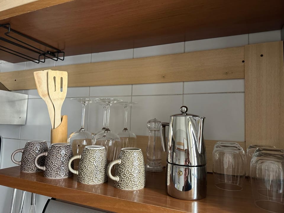 Coffee/tea facilities, Kitchen or kitchenette, toaster