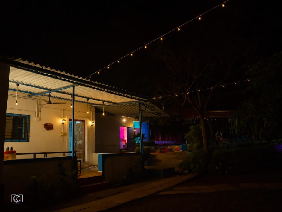 Property building, Night