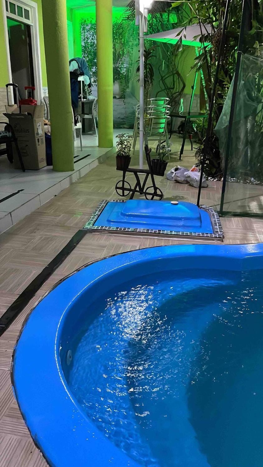 Swimming pool