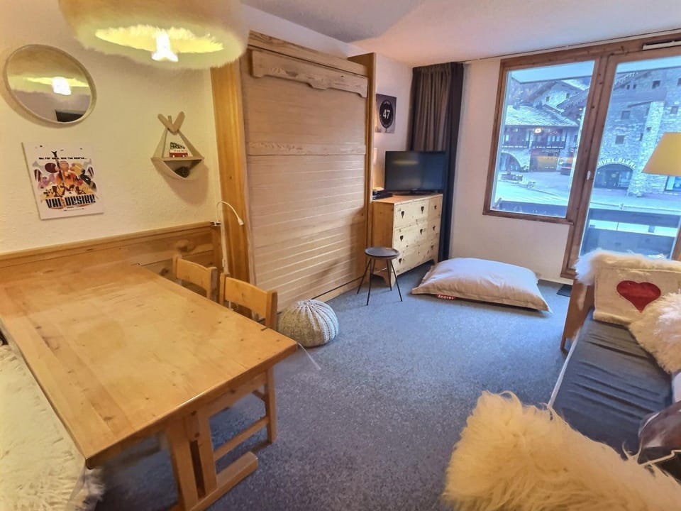 Confortable 2 pièces à Val-d'Isère avec balcon sud, idéal pour 5 personnes, animaux acceptés - FR-1-411-958 Apartment in Val dIsere