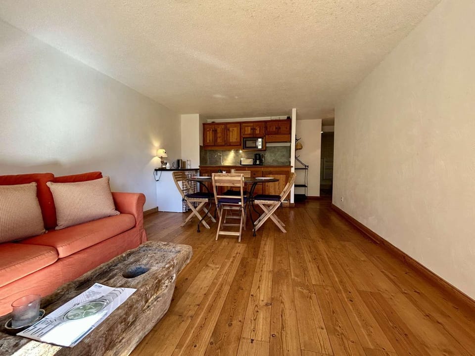 Charmant apt 2 ch, park., proche pistes - La Salle-les-Alpes - FR-1-330F-244 Apartment in Saint-Chaffrey