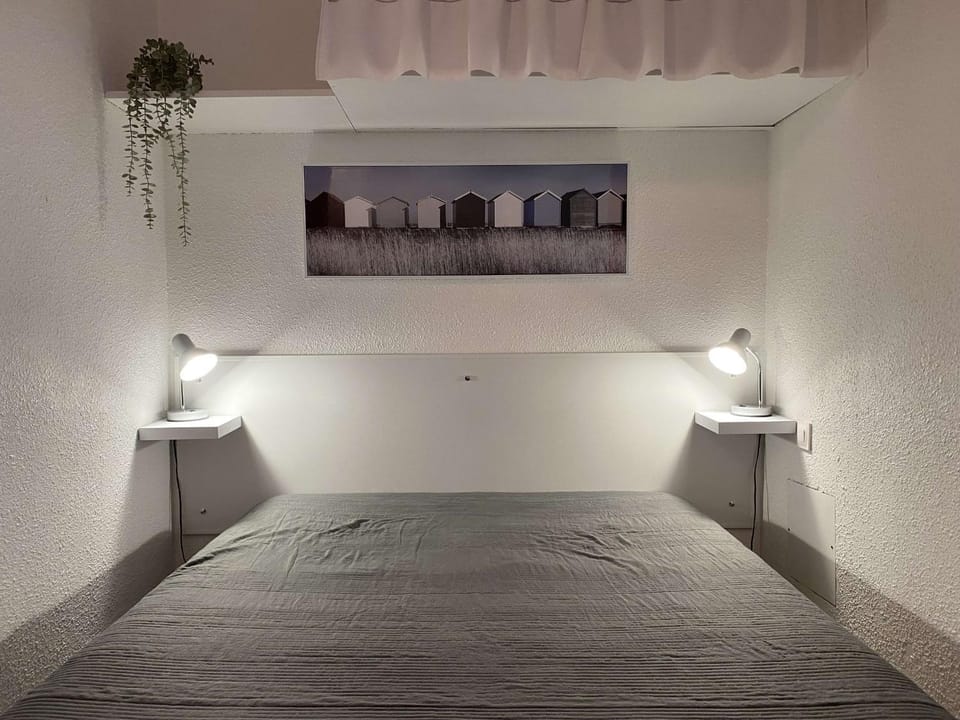 T1 avec terrasse, parking & climatisation à Balaruc-les-Bains - FR-1-553-283 Apartment in Balaruc-les-Bains