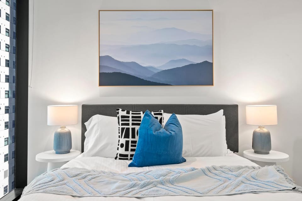Cozy 2BR Apartment in Melbourne CBD with Pool & Gym Apartment in Melbourne