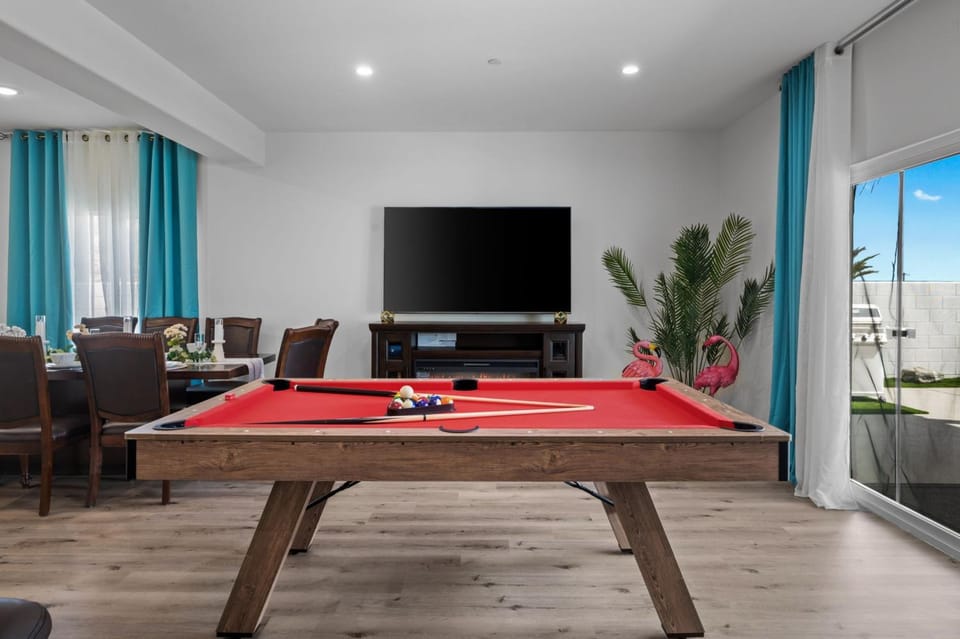Billiard, TV and multimedia