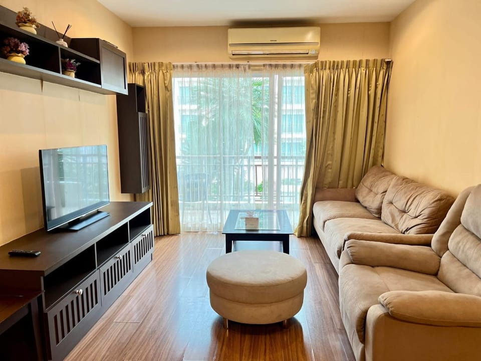 TV and multimedia, air conditioner