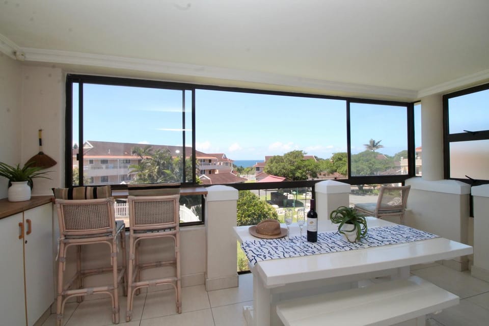 View (from property/room), Balcony/Terrace, Seating area