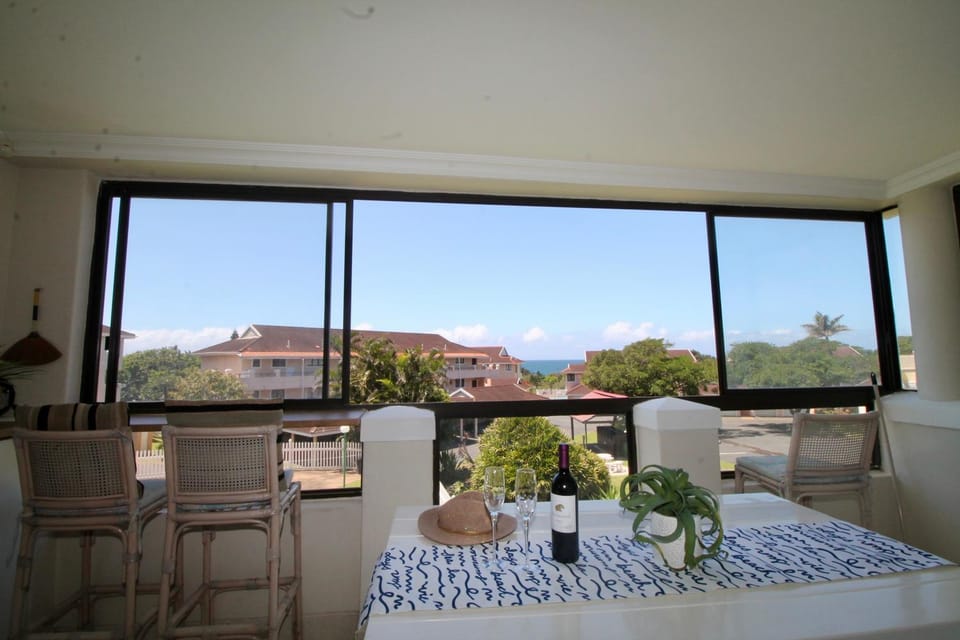 View (from property/room), Balcony/Terrace, Seating area