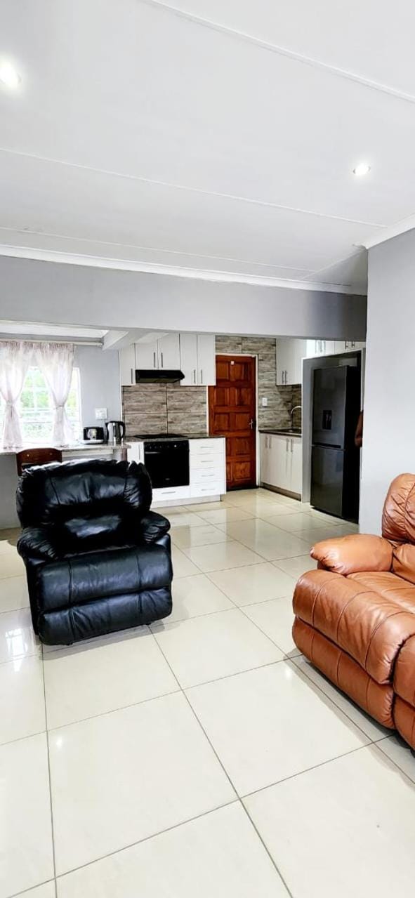 Furnished house, Vryheid House in KwaZulu-Natal