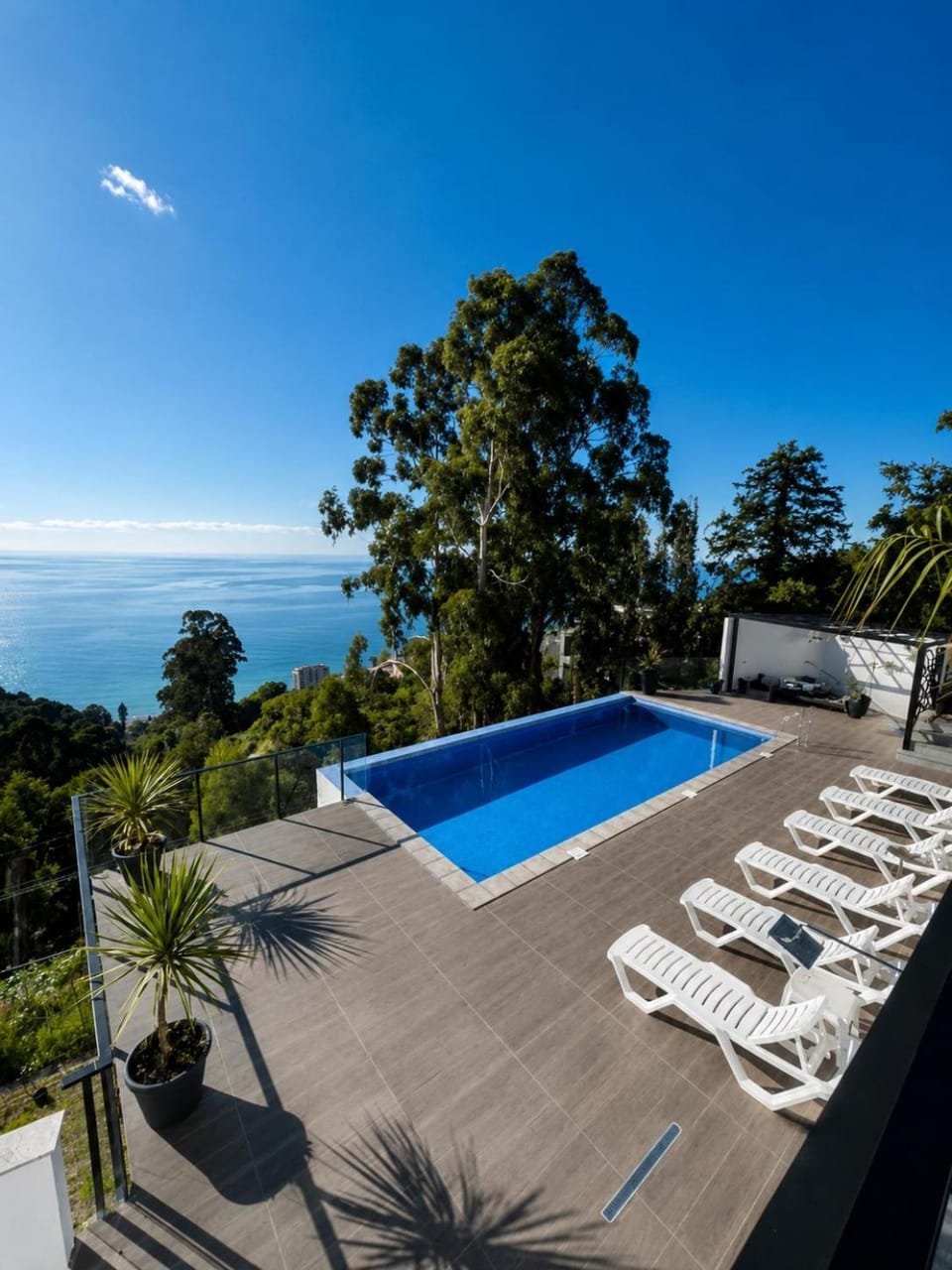 Pool view, Swimming pool