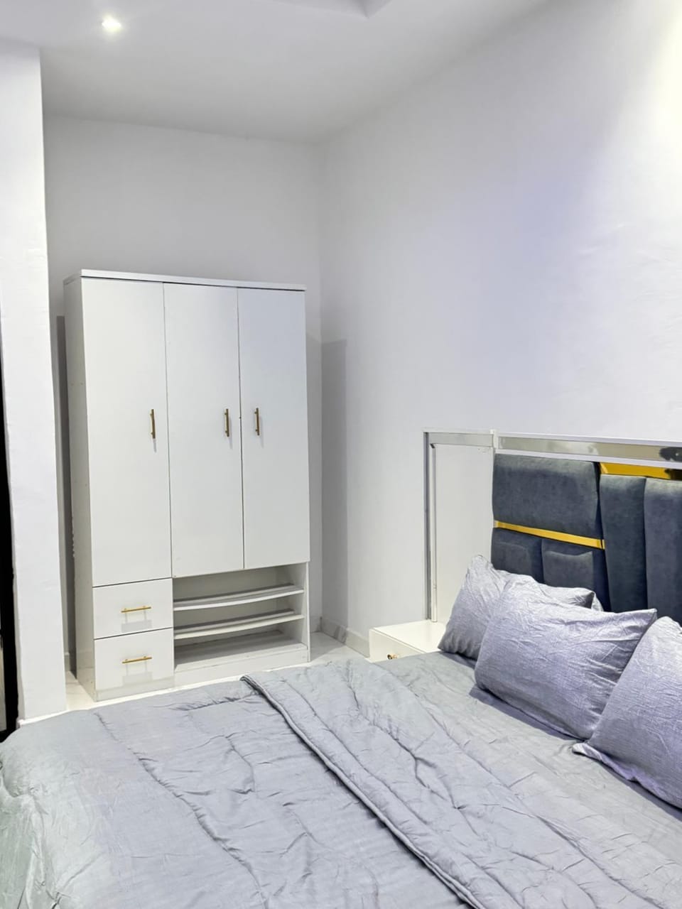 Bed, Bedroom, wardrobe
