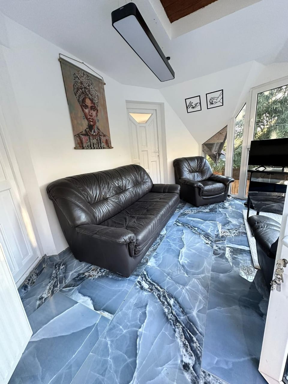 Living room, Seating area