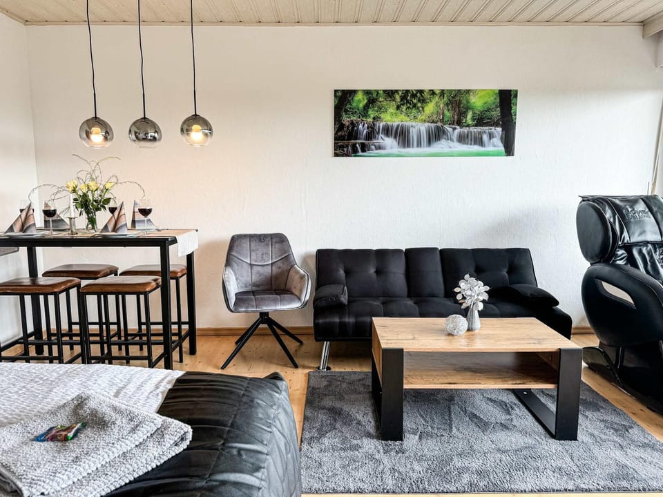 Living room, Seating area, Dining area