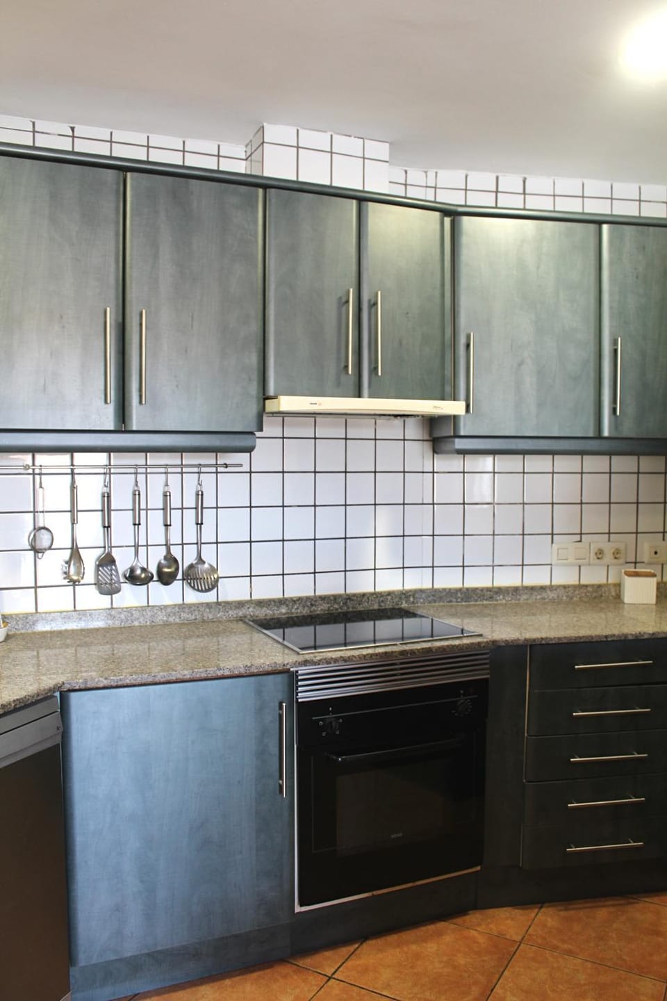 Kitchen or kitchenette, oven, stove