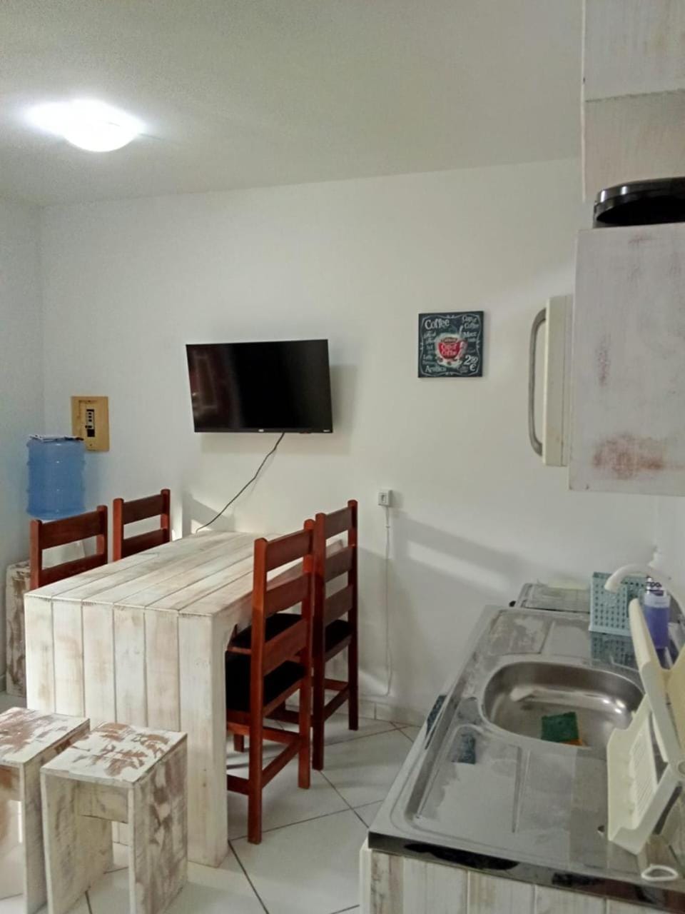 TV and multimedia, Kitchen or kitchenette, Dining area