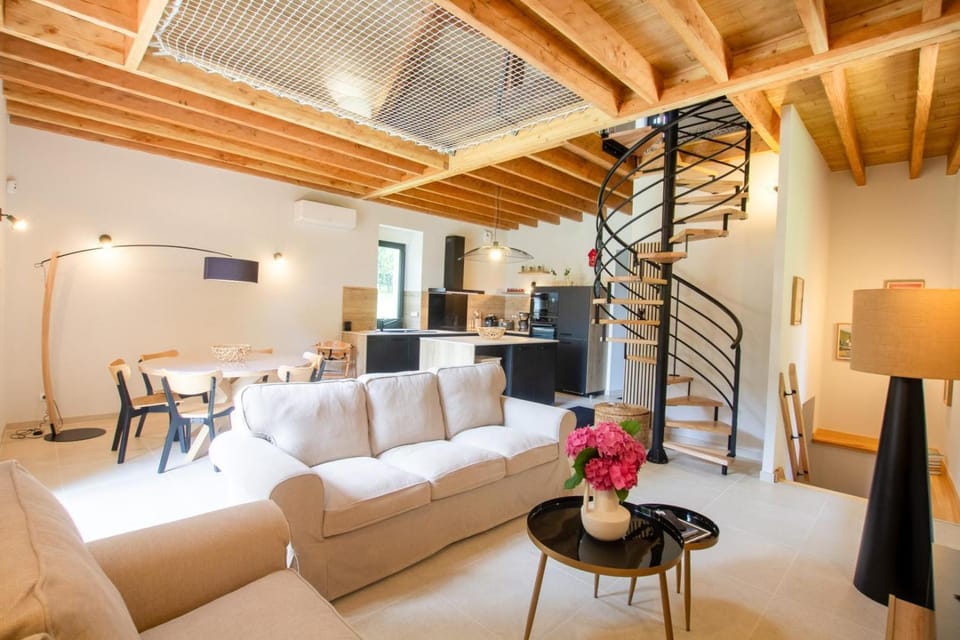 La maison d'elena House in Nouvelle-Aquitaine