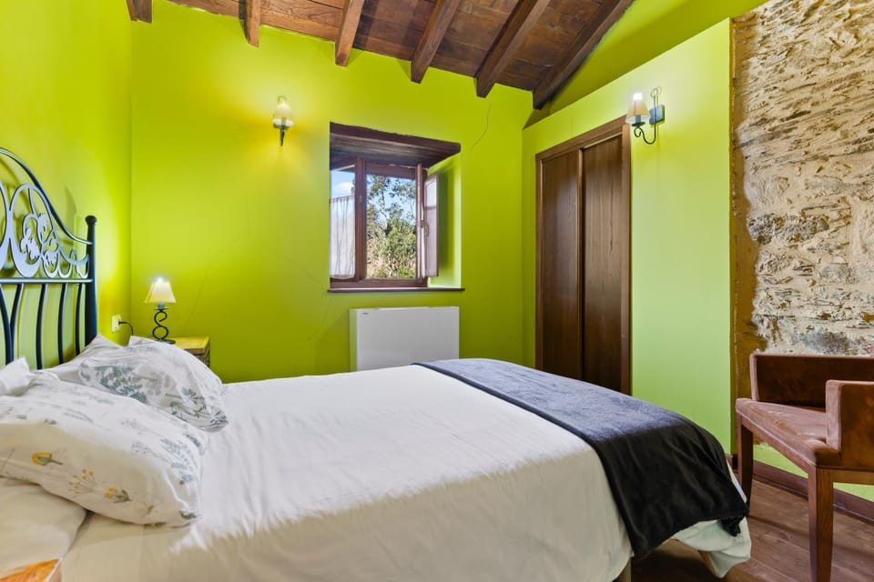 Property building, Living room, Bedroom