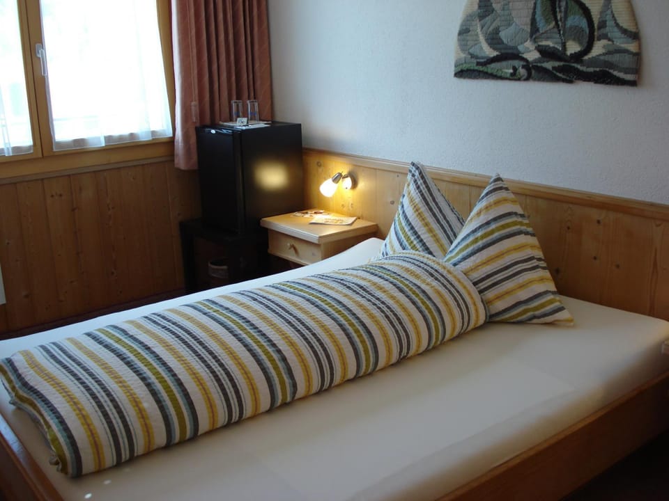 Hotel & Restaurant Bahnhof Reichenbach Hotel in Canton of Valais